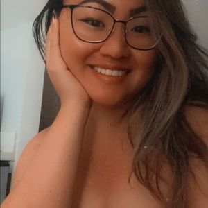 Meet your Posher, Iana